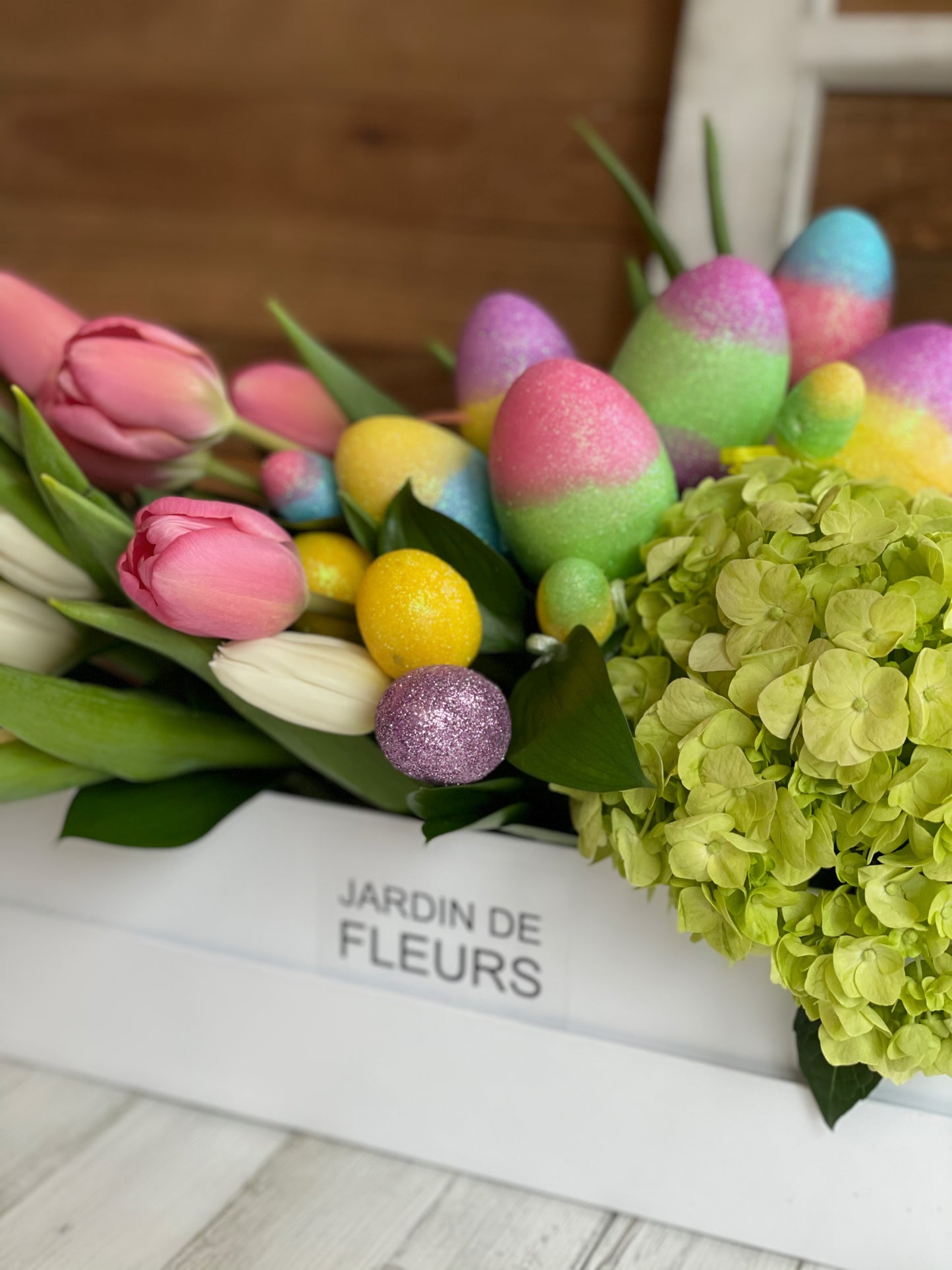 Pops of Easter