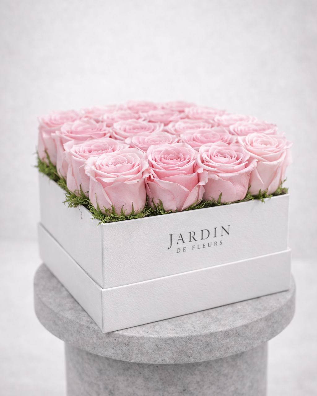 Luxury Pink Roses in Square Box | Toronto & GTA Delivery